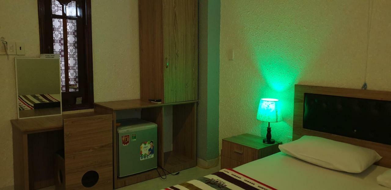 Bac Huong Hotel Kon Tum Extérieur photo